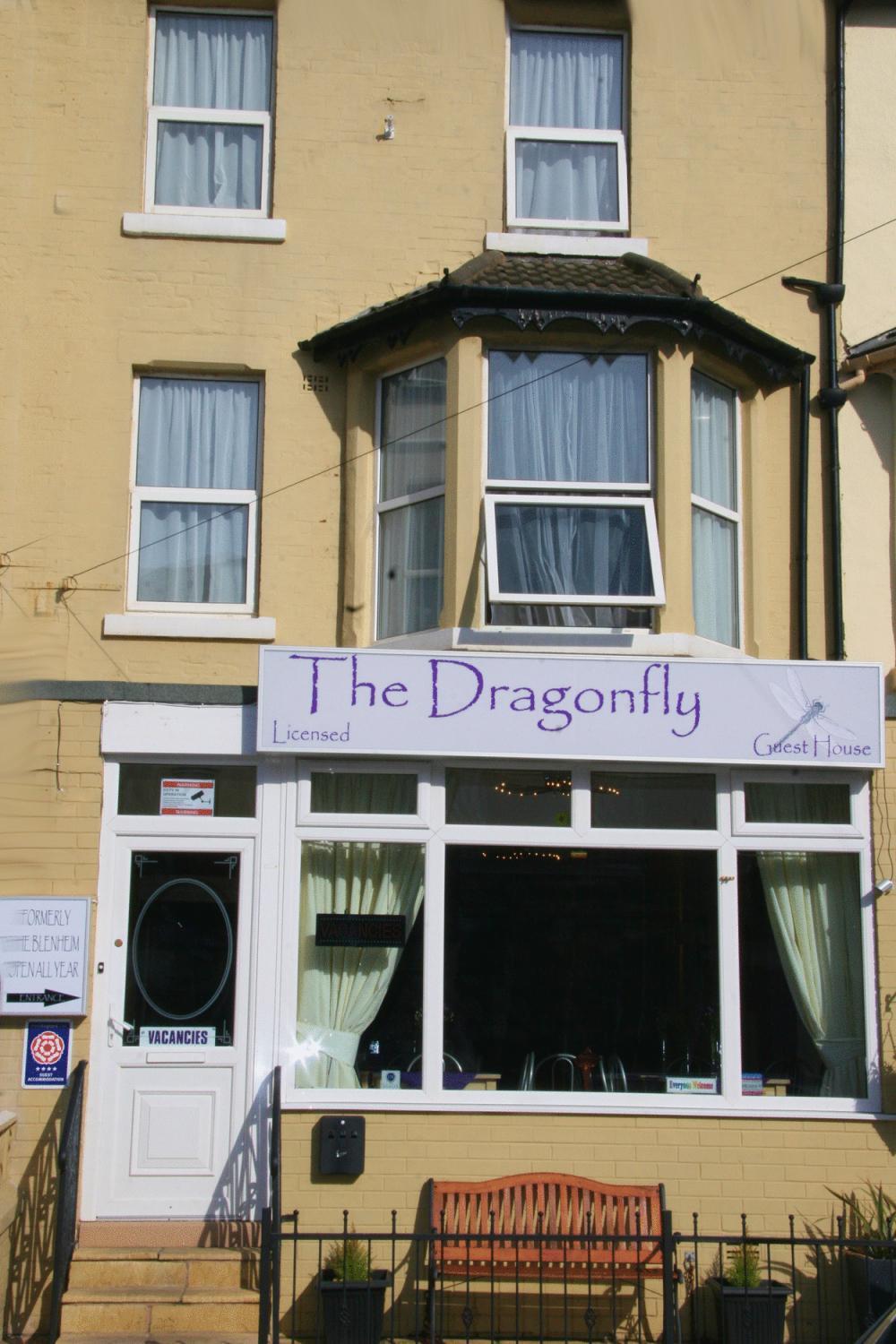 The Dragonfly Bed & Breakfast Блекпул Екстериор снимка